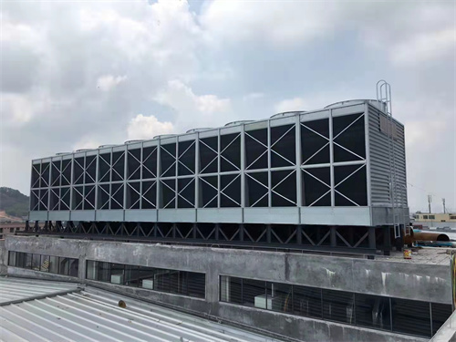 為什么要定期進(jìn)行康明冷卻塔清洗(冷卻