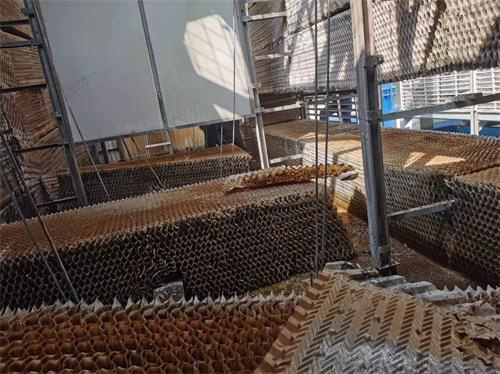 橫流式方形冷卻塔與橫流式閉式冷卻塔的