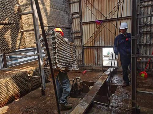 方形冷卻塔的組成與安裝(225噸方形冷卻塔安裝步驟)